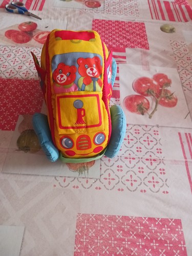 Voiture hochet tissu - voiture,